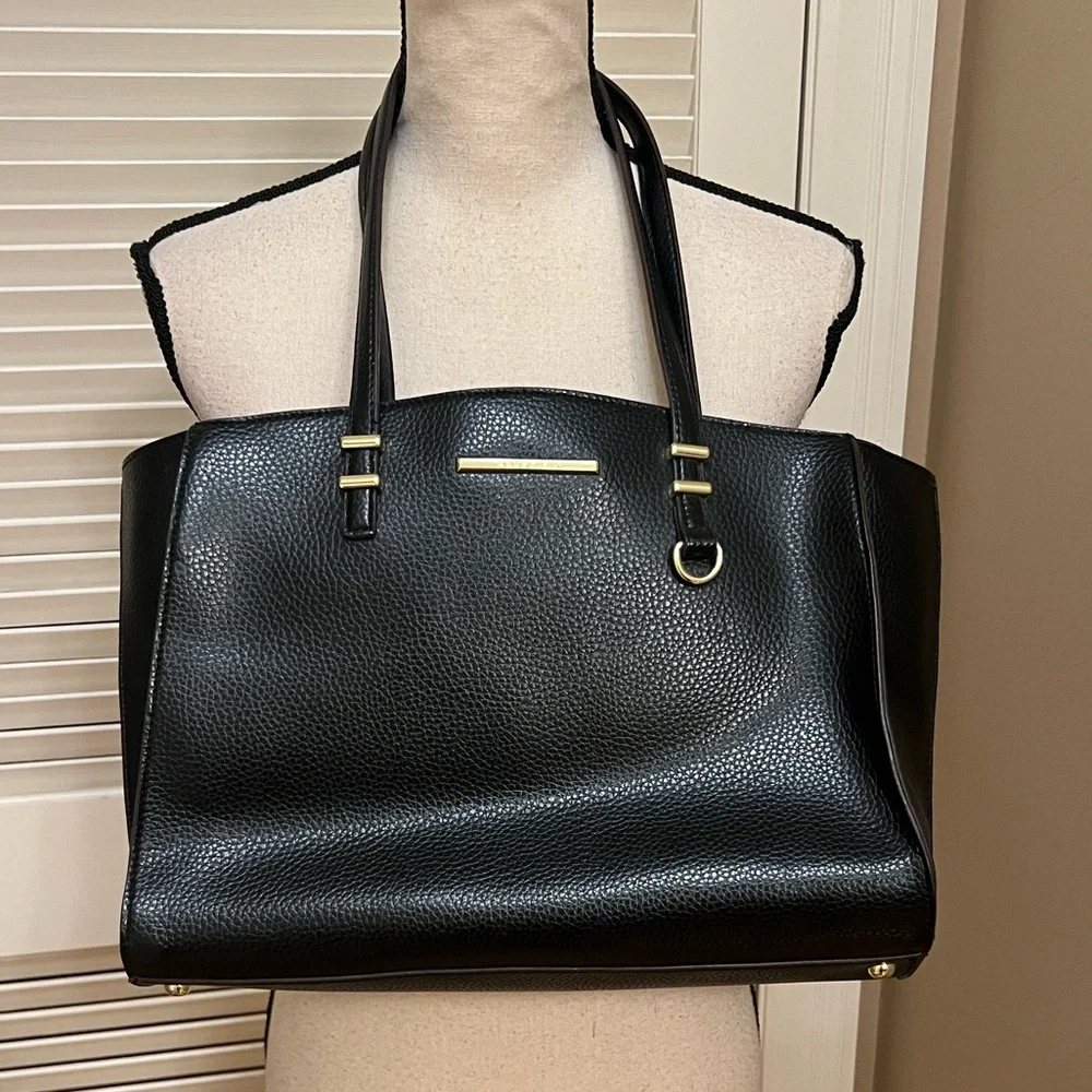 Anne Klein Satchel / Tote / Purse in Black, EUC